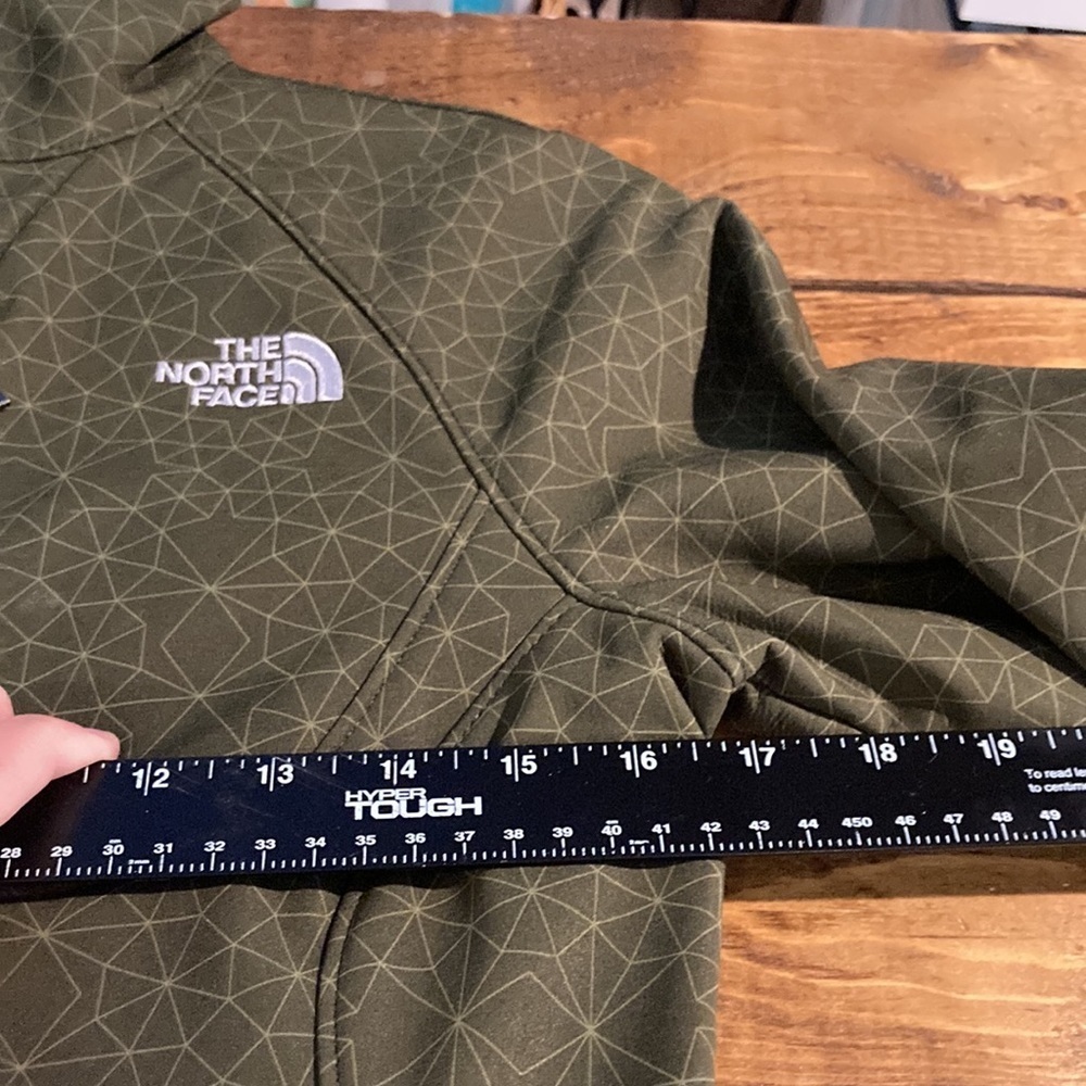 The North Face All Weather Jacket - Picture 7 of 9